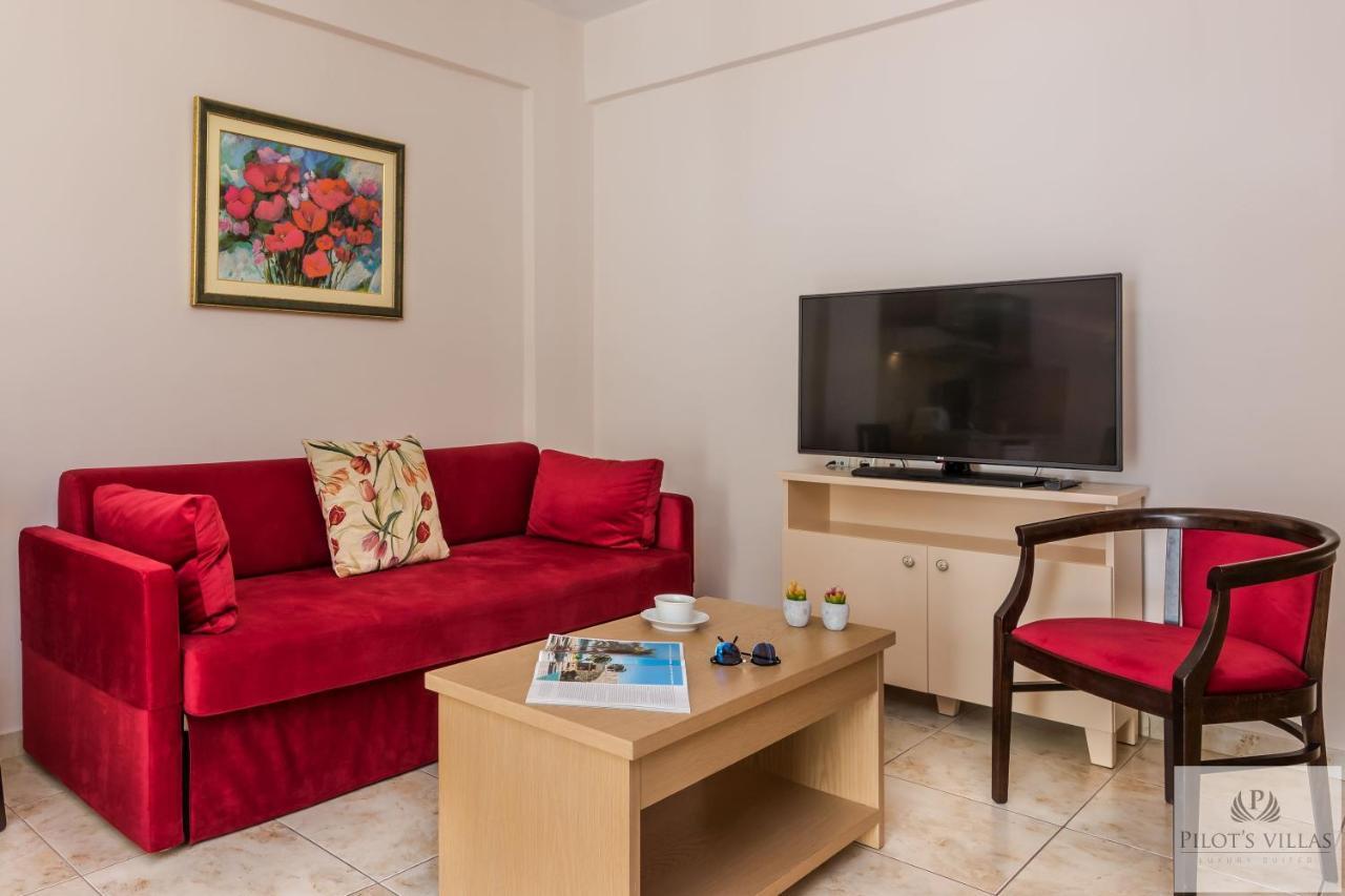 Pilot'S Villas Luxury Suites Limenas Chersonisou Exterior foto