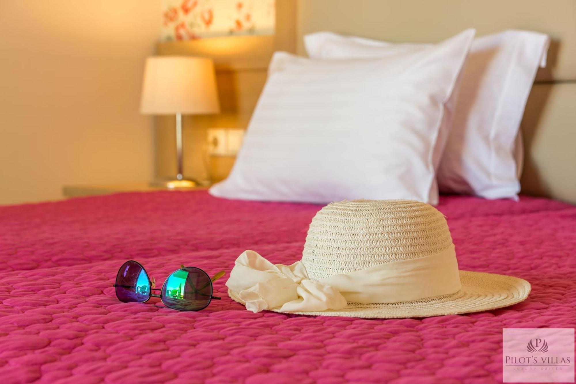 Pilot'S Villas Luxury Suites Limenas Chersonisou Zimmer foto
